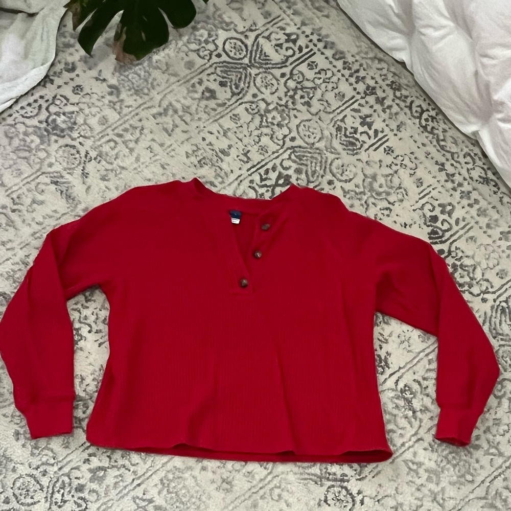 Old navy red shirt with buttons